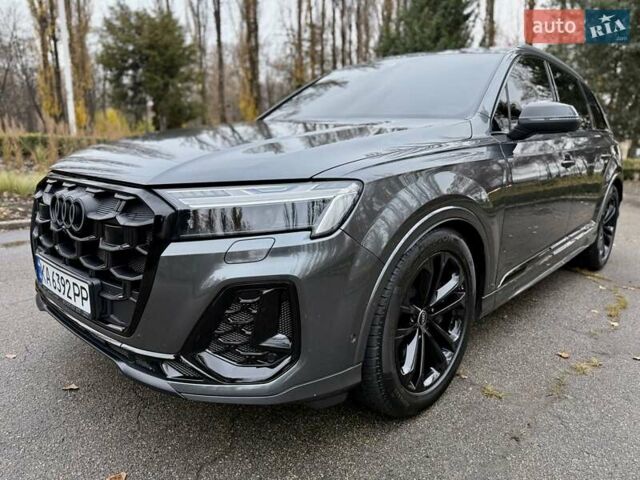 Серый Ауди SQ7, объемом двигателя 4 л и пробегом 24 тыс. км за 112950 $, фото 27 на Automoto.ua