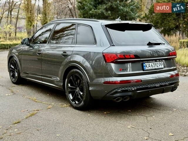 Серый Ауди SQ7, объемом двигателя 4 л и пробегом 24 тыс. км за 112950 $, фото 6 на Automoto.ua
