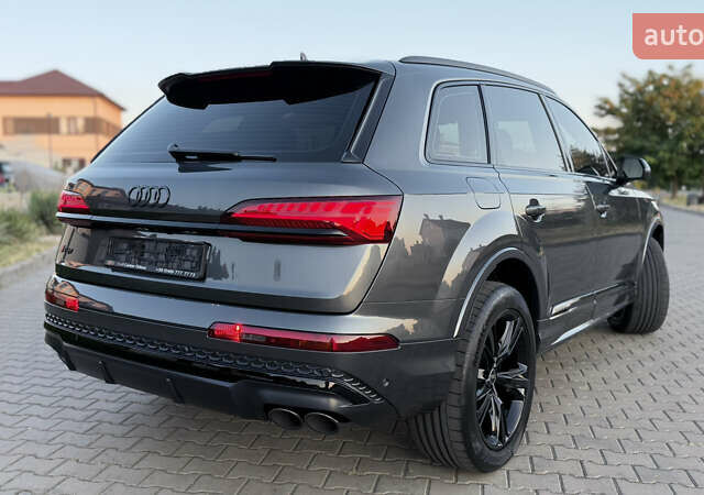 Серый Ауди SQ7, объемом двигателя 4 л и пробегом 1 тыс. км за 115900 $, фото 7 на Automoto.ua