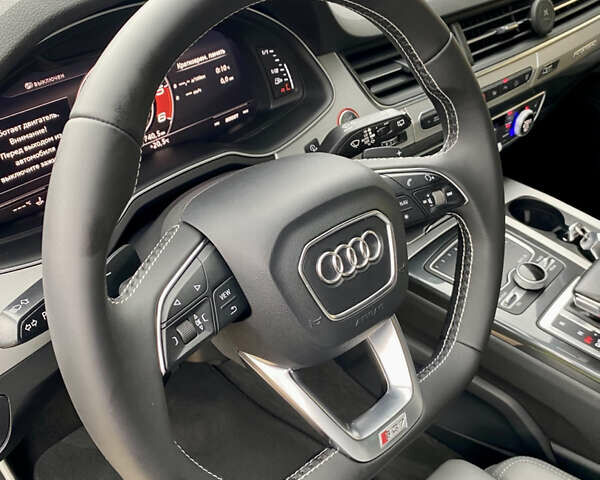 Синій Ауді SQ7, об'ємом двигуна 3.96 л та пробігом 220 тис. км за 38500 $, фото 21 на Automoto.ua