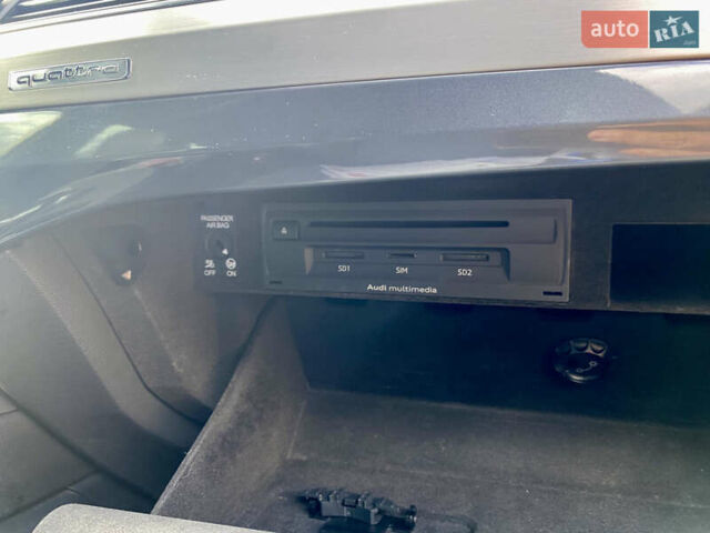 Синий Ауди SQ7, объемом двигателя 3.96 л и пробегом 220 тыс. км за 38000 $, фото 47 на Automoto.ua