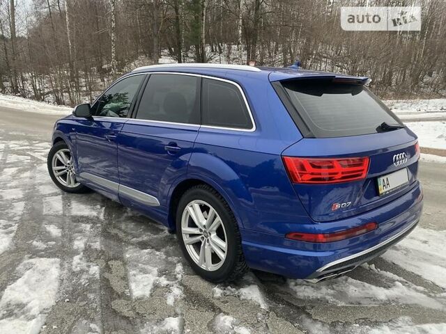 Синий Ауди SQ7, объемом двигателя 4 л и пробегом 147 тыс. км за 52000 $, фото 2 на Automoto.ua