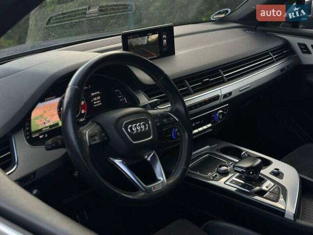 Синій Ауді SQ7, об'ємом двигуна 3.96 л та пробігом 190 тис. км за 54990 $, фото 48 на Automoto.ua
