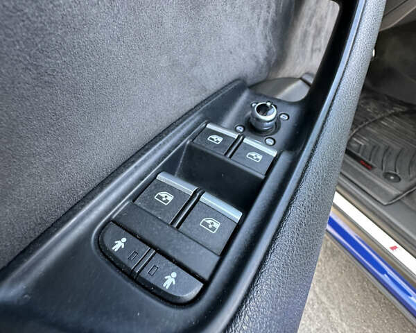 Синий Ауди SQ7, объемом двигателя 3.96 л и пробегом 162 тыс. км за 59999 $, фото 37 на Automoto.ua