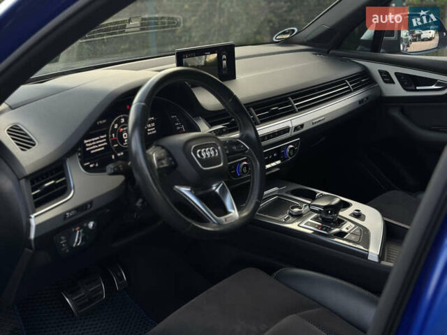 Синій Ауді SQ7, об'ємом двигуна 3.96 л та пробігом 190 тис. км за 54990 $, фото 46 на Automoto.ua