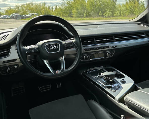 Синий Ауди SQ7, объемом двигателя 3.96 л и пробегом 162 тыс. км за 59999 $, фото 30 на Automoto.ua