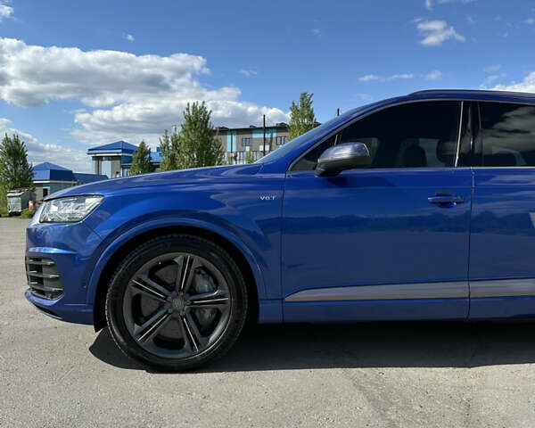 Синий Ауди SQ7, объемом двигателя 3.96 л и пробегом 162 тыс. км за 59999 $, фото 24 на Automoto.ua