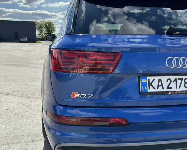 Синий Ауди SQ7, объемом двигателя 3.96 л и пробегом 162 тыс. км за 59999 $, фото 26 на Automoto.ua