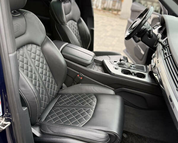 Синий Ауди SQ7, объемом двигателя 3.96 л и пробегом 128 тыс. км за 57900 $, фото 32 на Automoto.ua