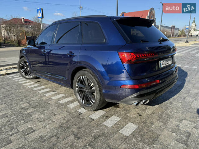 Синий Ауди SQ7, объемом двигателя 3.96 л и пробегом 176 тыс. км за 78000 $, фото 1 на Automoto.ua