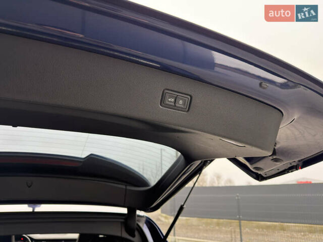 Синий Ауди SQ7, объемом двигателя 4 л и пробегом 185 тыс. км за 74999 $, фото 48 на Automoto.ua