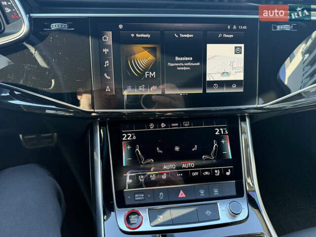 Синий Ауди SQ7, объемом двигателя 3.96 л и пробегом 176 тыс. км за 78000 $, фото 22 на Automoto.ua