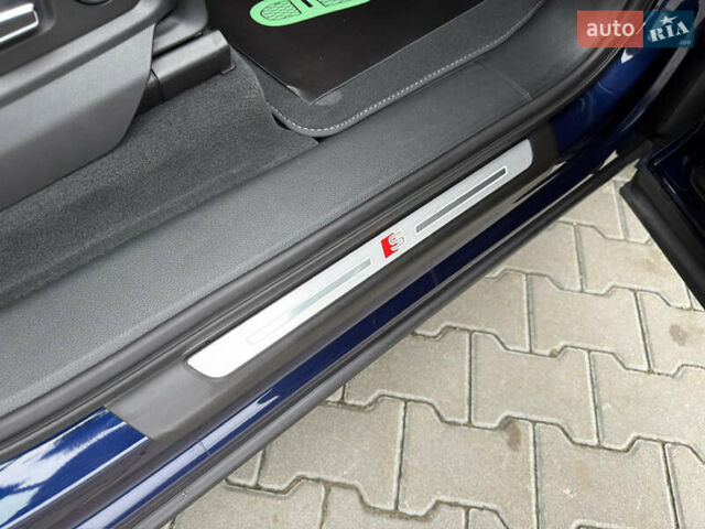 Синий Ауди SQ7, объемом двигателя 4 л и пробегом 185 тыс. км за 74999 $, фото 68 на Automoto.ua