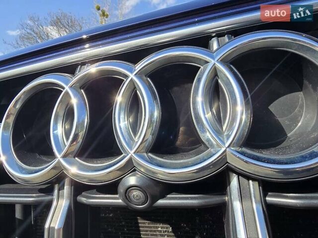 Синий Ауди SQ7, объемом двигателя 4 л и пробегом 182 тыс. км за 68800 $, фото 16 на Automoto.ua