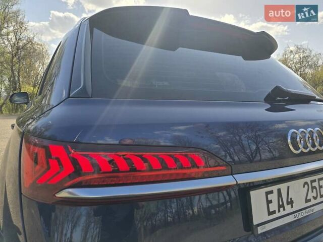 Синий Ауди SQ7, объемом двигателя 4 л и пробегом 182 тыс. км за 68800 $, фото 20 на Automoto.ua