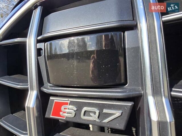 Синий Ауди SQ7, объемом двигателя 4 л и пробегом 182 тыс. км за 68800 $, фото 15 на Automoto.ua