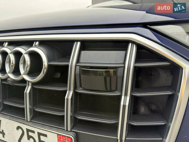 Синий Ауди SQ7, объемом двигателя 4 л и пробегом 185 тыс. км за 74999 $, фото 13 на Automoto.ua