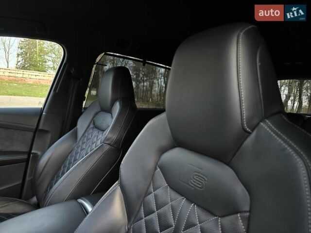 Синий Ауди SQ7, объемом двигателя 4 л и пробегом 182 тыс. км за 68800 $, фото 45 на Automoto.ua