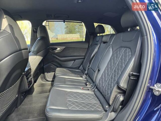 Синий Ауди SQ7, объемом двигателя 4 л и пробегом 182 тыс. км за 68800 $, фото 59 на Automoto.ua