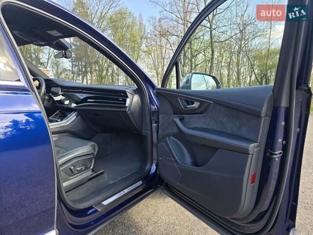 Синий Ауди SQ7, объемом двигателя 4 л и пробегом 182 тыс. км за 68800 $, фото 46 на Automoto.ua
