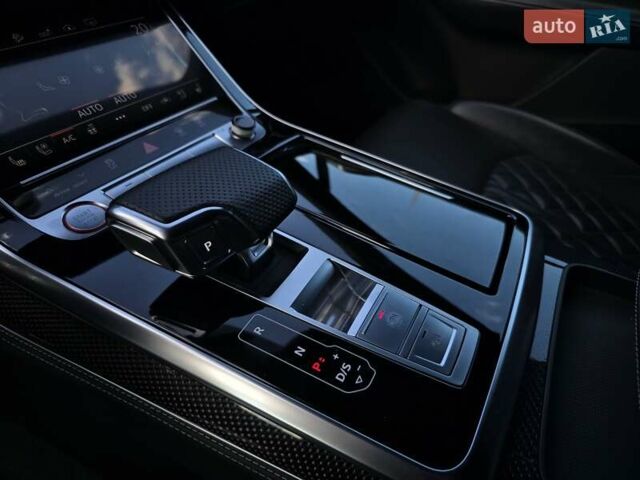 Синий Ауди SQ7, объемом двигателя 4 л и пробегом 182 тыс. км за 68800 $, фото 33 на Automoto.ua