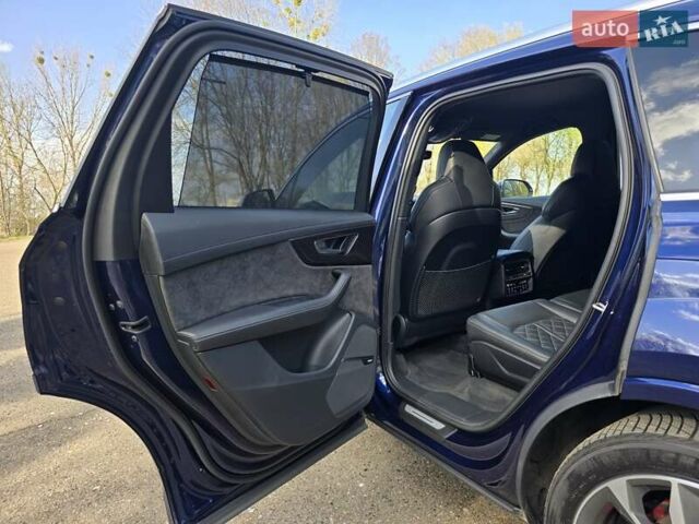 Синий Ауди SQ7, объемом двигателя 4 л и пробегом 182 тыс. км за 68800 $, фото 61 на Automoto.ua