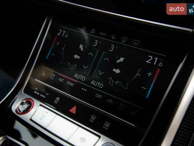 Ауді SQ7 2020 у Львові на Automoto.ua Синій Ауді SQ7, об'ємом двигуна 3.99 л та пробігом 66 тис. км за 72000 $, фото 27 на Automoto.ua