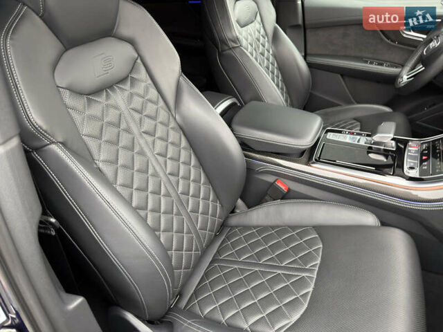 Синий Ауди SQ7, объемом двигателя 4 л и пробегом 185 тыс. км за 74999 $, фото 60 на Automoto.ua