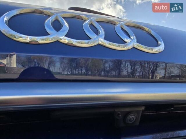 Синий Ауди SQ7, объемом двигателя 4 л и пробегом 182 тыс. км за 68800 $, фото 22 на Automoto.ua