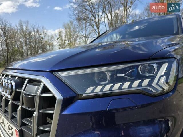 Синий Ауди SQ7, объемом двигателя 4 л и пробегом 182 тыс. км за 68800 $, фото 11 на Automoto.ua