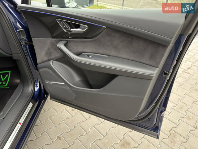 Синий Ауди SQ7, объемом двигателя 4 л и пробегом 185 тыс. км за 74999 $, фото 63 на Automoto.ua
