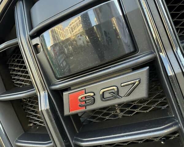 Синій Ауді SQ7, об'ємом двигуна 3.96 л та пробігом 171 тис. км за 75200 $, фото 10 на Automoto.ua