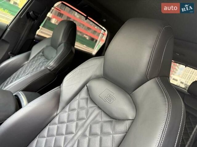Синий Ауди SQ7, объемом двигателя 3.96 л и пробегом 171 тыс. км за 75222 $, фото 55 на Automoto.ua