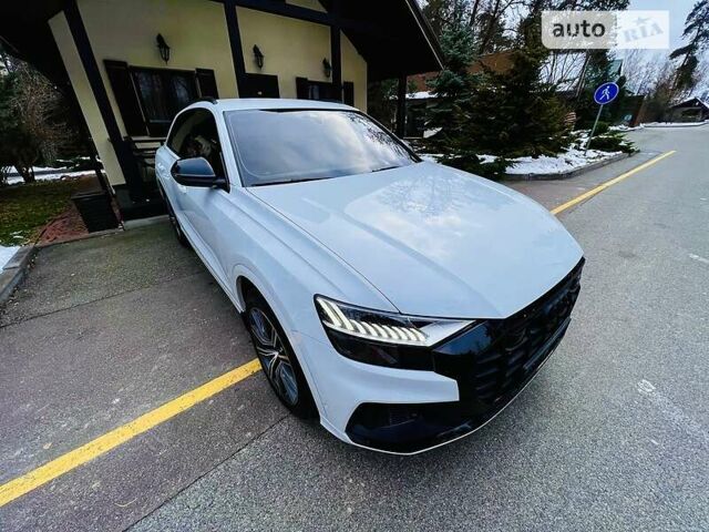 Білий Ауді SQ8, об'ємом двигуна 4 л та пробігом 51 тис. км за 99200 $, фото 16 на Automoto.ua