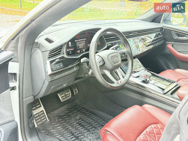 Ауди SQ8 2021 в Тернополе на Automoto.ua Белый Ауди SQ8, объемом двигателя 3.96 л и пробегом 101 тыс. км за 92000 $, фото 35 на Automoto.ua