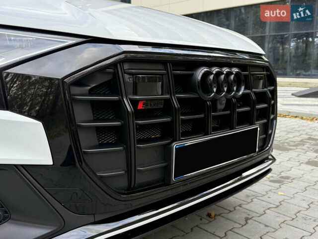 Ауди SQ8 2021 в Тернополе на Automoto.ua Белый Ауди SQ8, объемом двигателя 3.96 л и пробегом 101 тыс. км за 92000 $, фото 19 на Automoto.ua