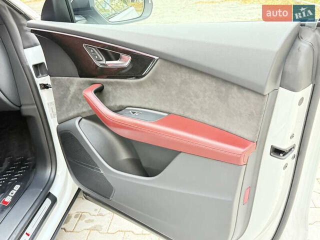 Ауди SQ8 2021 в Тернополе на Automoto.ua Белый Ауди SQ8, объемом двигателя 3.96 л и пробегом 101 тыс. км за 92000 $, фото 37 на Automoto.ua