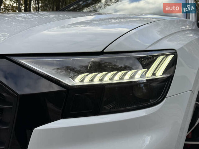 Ауди SQ8 2021 в Тернополе на Automoto.ua Белый Ауди SQ8, объемом двигателя 3.96 л и пробегом 101 тыс. км за 92000 $, фото 9 на Automoto.ua