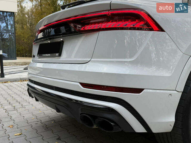 Ауди SQ8 2021 в Тернополе на Automoto.ua Белый Ауди SQ8, объемом двигателя 3.96 л и пробегом 101 тыс. км за 92000 $, фото 31 на Automoto.ua