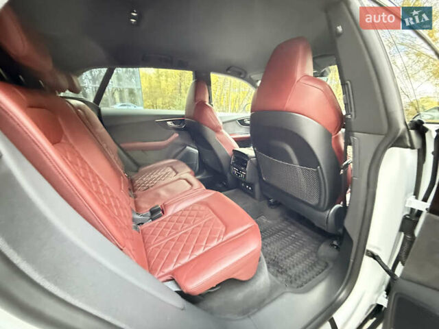 Ауди SQ8 2021 в Тернополе на Automoto.ua Белый Ауди SQ8, объемом двигателя 3.96 л и пробегом 101 тыс. км за 92000 $, фото 49 на Automoto.ua