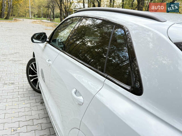 Ауди SQ8 2021 в Тернополе на Automoto.ua Белый Ауди SQ8, объемом двигателя 3.96 л и пробегом 101 тыс. км за 92000 $, фото 33 на Automoto.ua