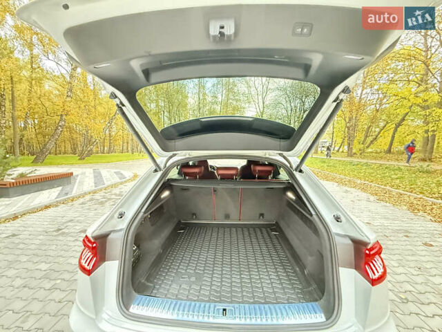 Ауди SQ8 2021 в Тернополе на Automoto.ua Белый Ауди SQ8, объемом двигателя 3.96 л и пробегом 101 тыс. км за 92000 $, фото 54 на Automoto.ua