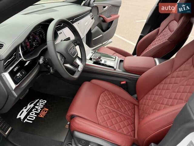 Белый Ауди SQ8, объемом двигателя 4 л и пробегом 30 тыс. км за 111000 $, фото 60 на Automoto.ua