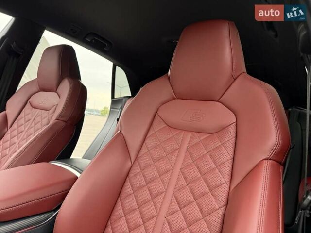 Белый Ауди SQ8, объемом двигателя 4 л и пробегом 30 тыс. км за 111000 $, фото 65 на Automoto.ua