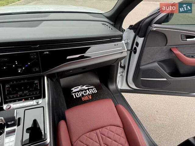 Белый Ауди SQ8, объемом двигателя 4 л и пробегом 30 тыс. км за 111000 $, фото 67 на Automoto.ua