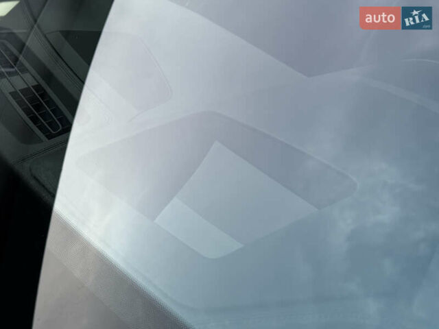 Чорний Ауді SQ8, об'ємом двигуна 4 л та пробігом 199 тис. км за 65000 $, фото 14 на Automoto.ua