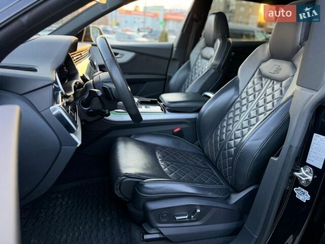 Черный Ауди SQ8, объемом двигателя 3.96 л и пробегом 136 тыс. км за 80000 $, фото 47 на Automoto.ua