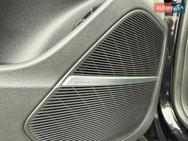 Чорний Ауді SQ8, об'ємом двигуна 4 л та пробігом 199 тис. км за 65000 $, фото 81 на Automoto.ua