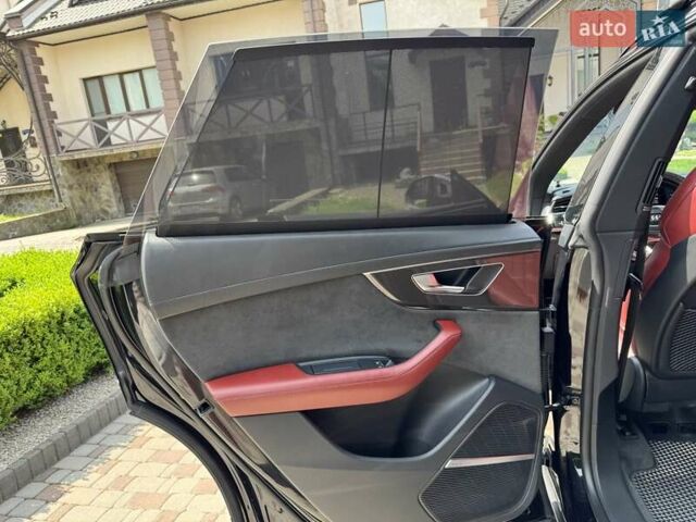 Черный Ауди SQ8, объемом двигателя 3.96 л и пробегом 151 тыс. км за 82500 $, фото 33 на Automoto.ua