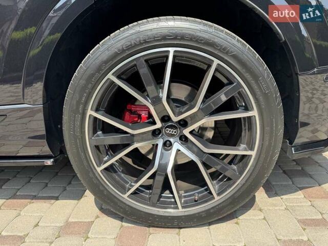 Черный Ауди SQ8, объемом двигателя 3.96 л и пробегом 151 тыс. км за 82500 $, фото 78 на Automoto.ua